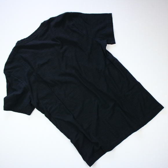 BAR III GRAPHIC V-NECK T-SHIRT - Picture 5 of 5